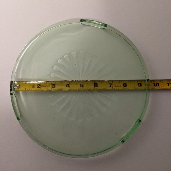 Vintage Green Vaseline Uranium Glass Cake Platter - Picture 7 of 8